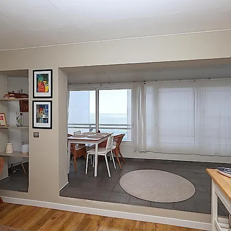 Nis Apartment *