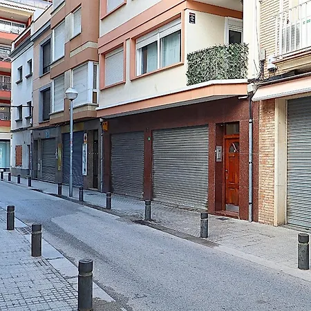 Nis * Lloret de Mar
